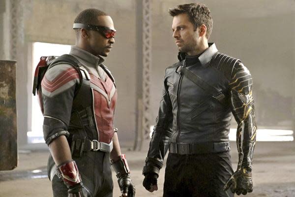 Anthony Mackie y Sebastian Stan en 'Falcon y el Soldado del Invierno'