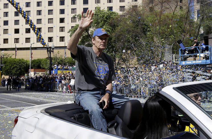 They should throw another parade for Rick Barry. (AP)