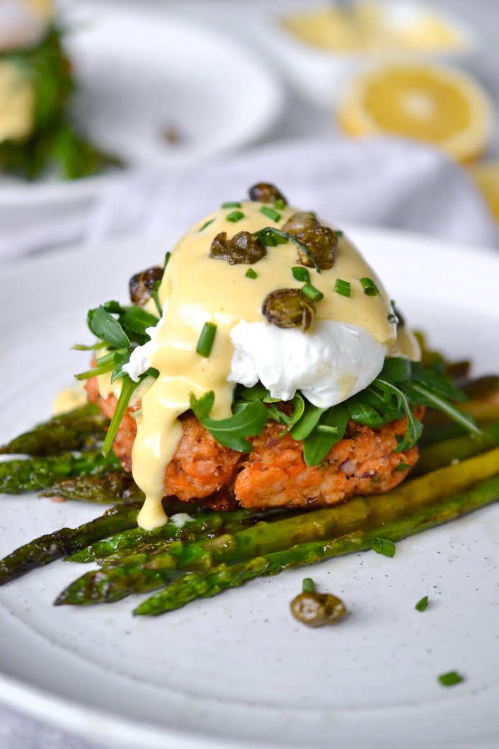 16) Salmon Cake Eggs Benedict