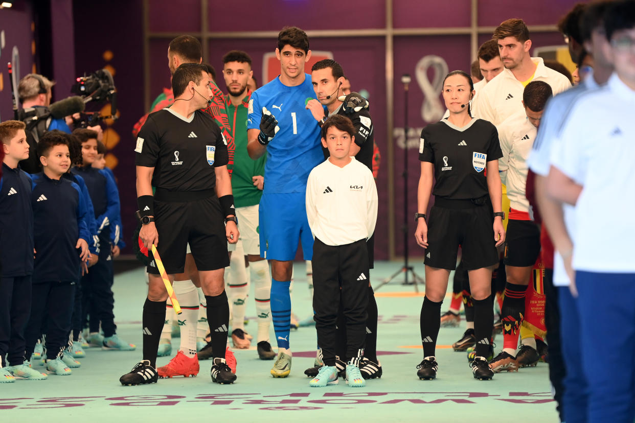 DOHA, QATAR - NOVEMBER 27: Yassine Bounou of Morocco speaks to match officials prior to the FIFA World Cup Qatar 2022 Group F match between Belgium and Morocco at Al Thumama Stadium on November 27, 2022 in Doha, Qatar. (Photo by Michael Regan - FIFA/FIFA via Getty Images)