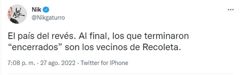 "El país del revés", la mirada de Nik sobre los incidentes en Recoleta (Foto: Captura de Twitter)