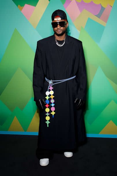 PHOTO: Usher attends the Louis Vuitton Menswear Fall-Winter 2023-2024 show as part of Paris Fashion Week, Jan. 19, 2023, in Paris. (Julien Hekimian/Getty Images)