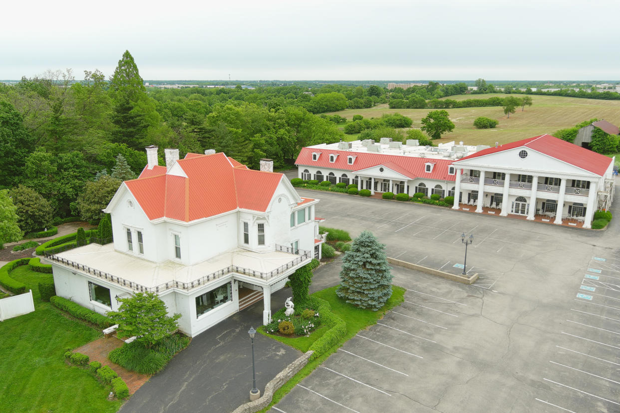 The Sanders bought property in Shelbyville, Ky. with the intention of living there and running the KFC headquarters. (Photo: Andrew Kung Group)