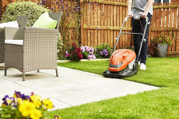 Get your garden prepared for Spring with 25% off this lawn mower