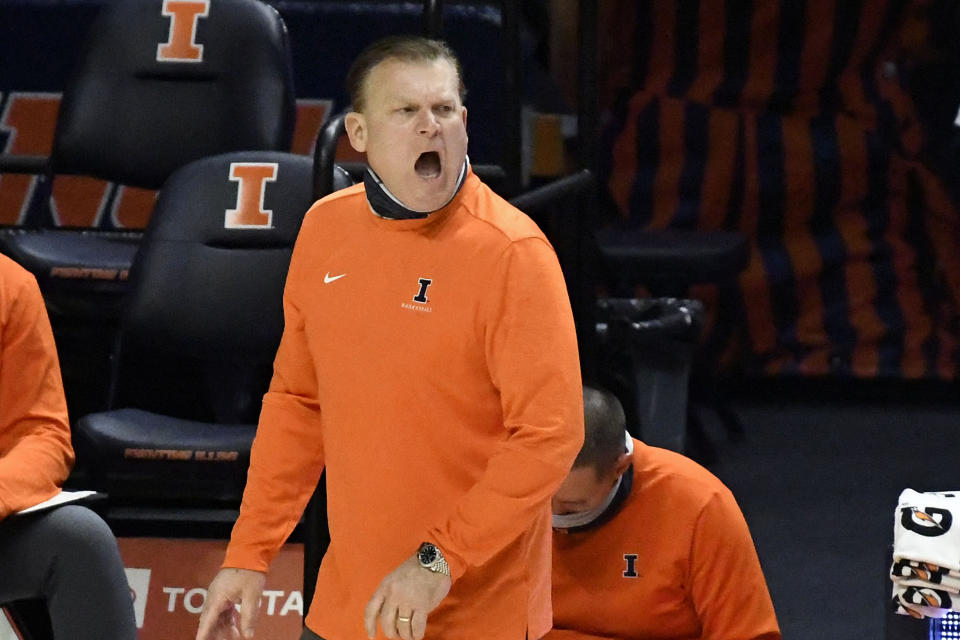 Illinois head coach Brad Underwood reacts from the sideline in the first half of an NCAA college basketball game against Purdue, Saturday, Jan. 2, 2021, in Champaign, Ill. (AP Photo/Holly Hart)