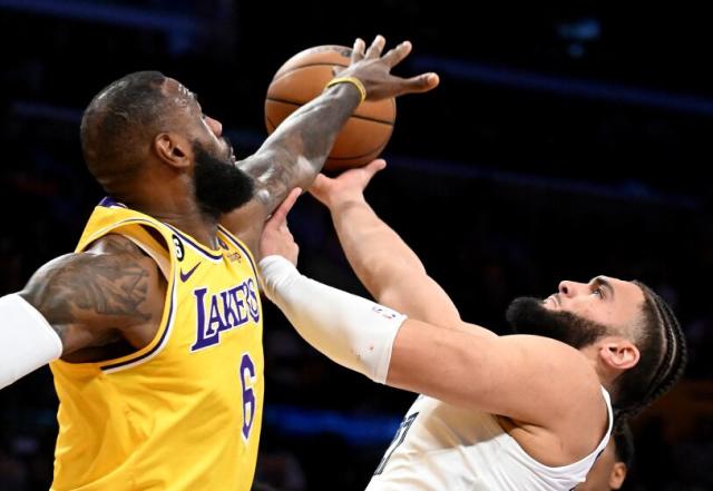 Is LeBron James playing tonight against Suns? Latest injury report on Lakers'  superstar ahead of matchup (April 7, 2023)