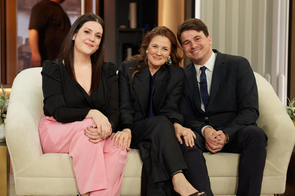 Jason Ritter, Melanie  Lynskey, Drew Barrymore (Ash Bean / The Drew Barrymore Show)