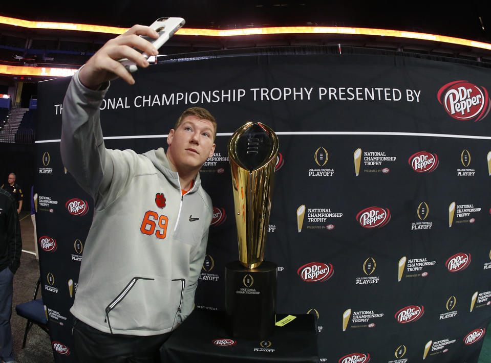 Maverick Morris poses with the championship trophy