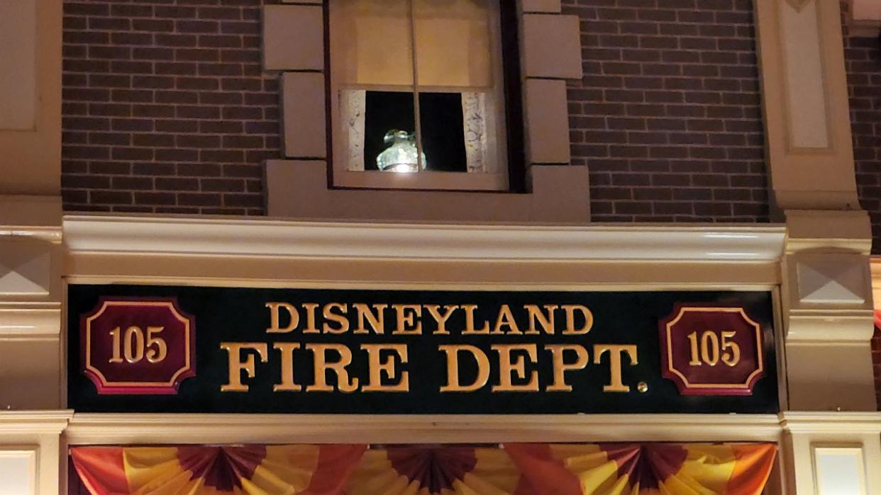  Walt Disney's Disneyland apartment. 