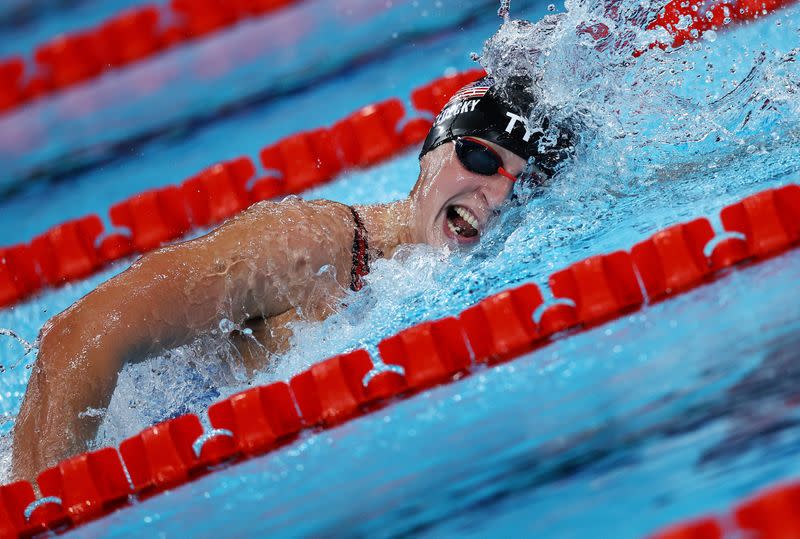 La nadadora estadounidense Katie Ledecky en la final de los 1500 mts libres