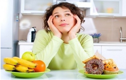 <div class="caption-credit"> Photo by: stock photo</div><b>More calories consumed</b> <br> If you are craving more and less able to refrain, it leads to more calories consumed, right? Right. In one sleep study, the group who slept for 80 minutes less consumed an average 549 additional calories each day. If you multiply that by 7 days in a week, that makes for an extra pound worth of calories per week. So either sleep more, or hit that gym hard, folks. <br> <i>Source: <a rel="nofollow noopener" href="http://newsroom.heart.org/news/lack-of-sleep-may-increase-calorie-230068http:/newsroom.heart.org/news/lack-of-sleep-may-increase-calorie-230068" target="_blank" data-ylk="slk:American Heart Association;elm:context_link;itc:0;sec:content-canvas" class="link ">American Heart Association</a>, <a rel="nofollow noopener" href="http://www.uu.se/en/news/news-document/?id=2352&area=2,10,16&typ=artikel&na=&lang=en" target="_blank" data-ylk="slk:Uppsala University;elm:context_link;itc:0;sec:content-canvas" class="link ">Uppsala University</a></i>