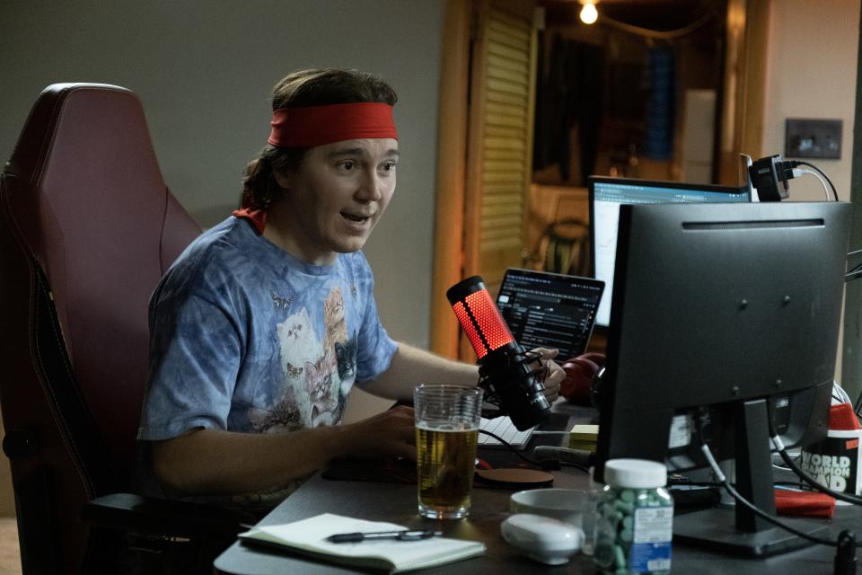 Paul Dano in Dumb Money. (Black Bear)