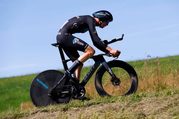 <span class="article__caption">Arensman is cut from the same diesel mould as retired compatiot Tom Dumoulin.</span> (Photo: Bas Czerwinski/Getty Images)