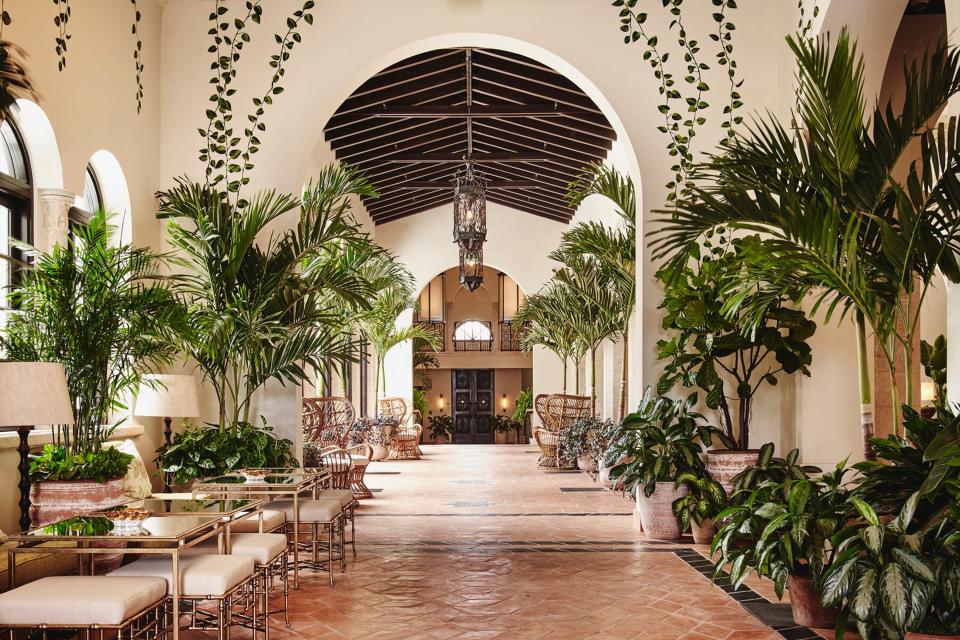 The conservatory at the Four Seasons Hotel at The Surf Club