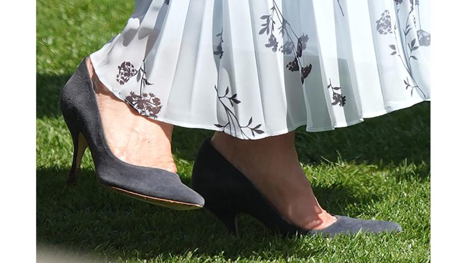 Carole Middleton's heel stuck in the grass at Royal Ascot