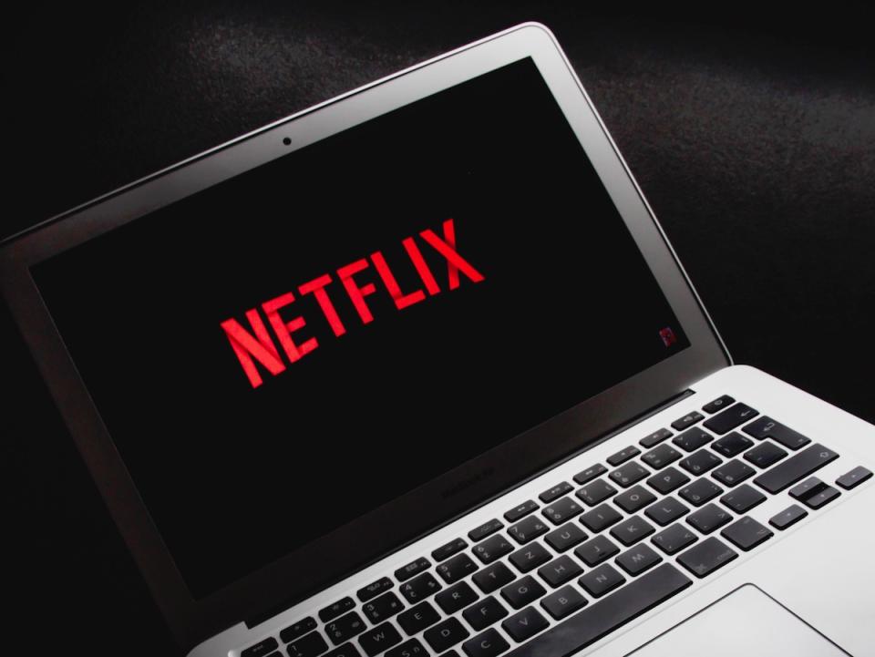 El consumo de Netflix se ha disparado durante el coronavirus - Imagen: Viktor Theo/Unsplash