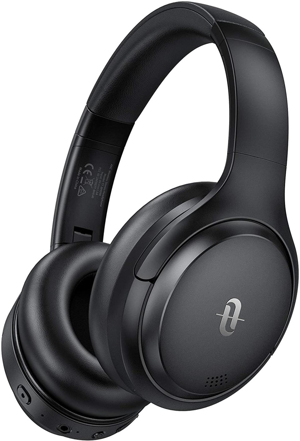 TaoTronics Hybrid Active Noise Cancelling Headphones. Image via Amazon.