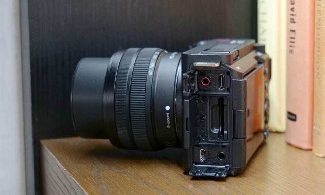 Sony&#39;s 12-megapixel full-frame ZV-E1 is a low-light vlogging beast