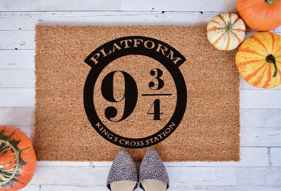 Platform 9 & 3/4 Doormat