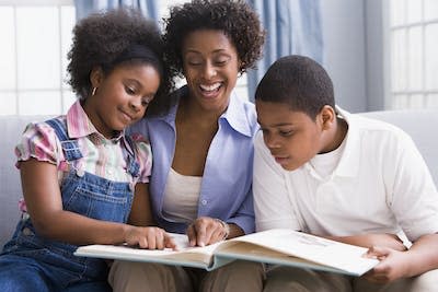 Black parents often seek to save their children from negative school experiences like the ones they may have had as children. <a href="https://www.gettyimages.com/detail/photo/african-american-mother-and-children-looking-at-royalty-free-image/77137484?phrase=black%20mother%20two%20kids%20school&adppopup=true" rel="nofollow noopener" target="_blank" data-ylk="slk:Jose Luis Pelaez Inc via Getty Images;elm:context_link;itc:0;sec:content-canvas" class="link ">Jose Luis Pelaez Inc via Getty Images</a>