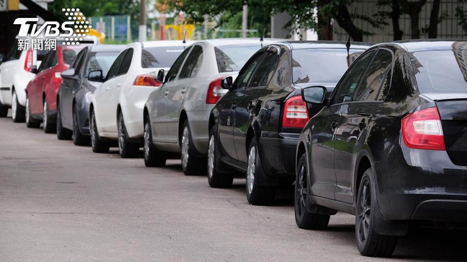 北市推汽車「停車收費無紙化」。（示意圖／shutterstock達志影像）