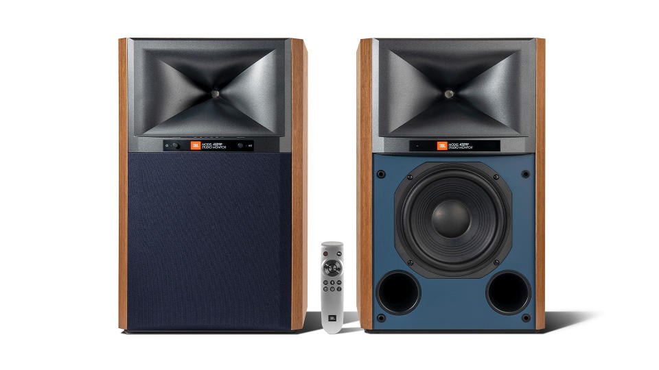 Speaker system: JBL 4305P Studio Monitor