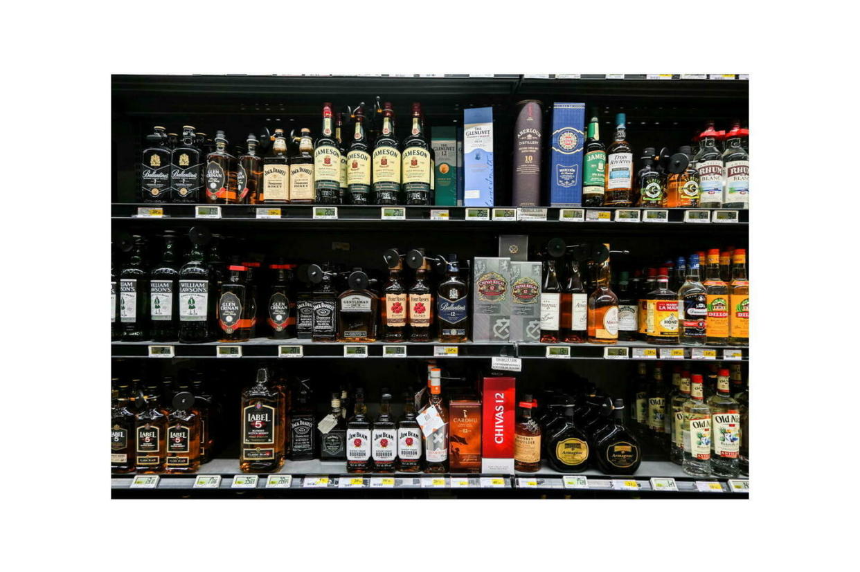 La France fait partie des pays « moyennement moralisateurs » en Europe, concernant la réglementation sur l'alcool ou le tabac.  - Credit:ADRIEN FILLON / Hans Lucas / Hans Lucas via AFP
