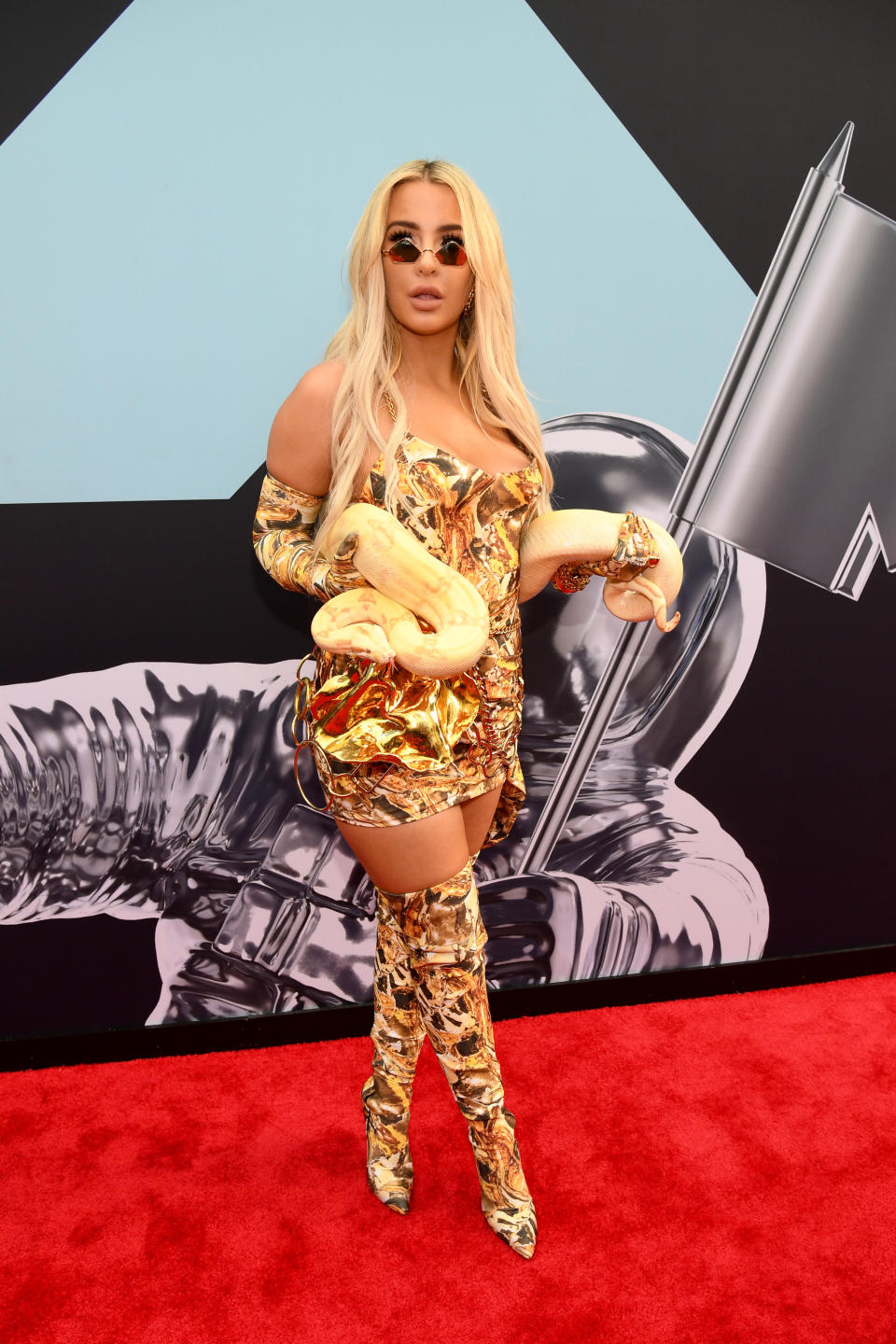 Tana Mongeau attends the 2019 MTV Video Music Awards at Prudential Center on Monday in Newark, New Jersey. (Photo: Kevin Mazur via Getty Images)