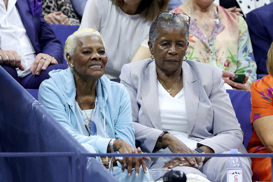 Singer Dionne Warwick (Matthew Stockman / Getty Images)