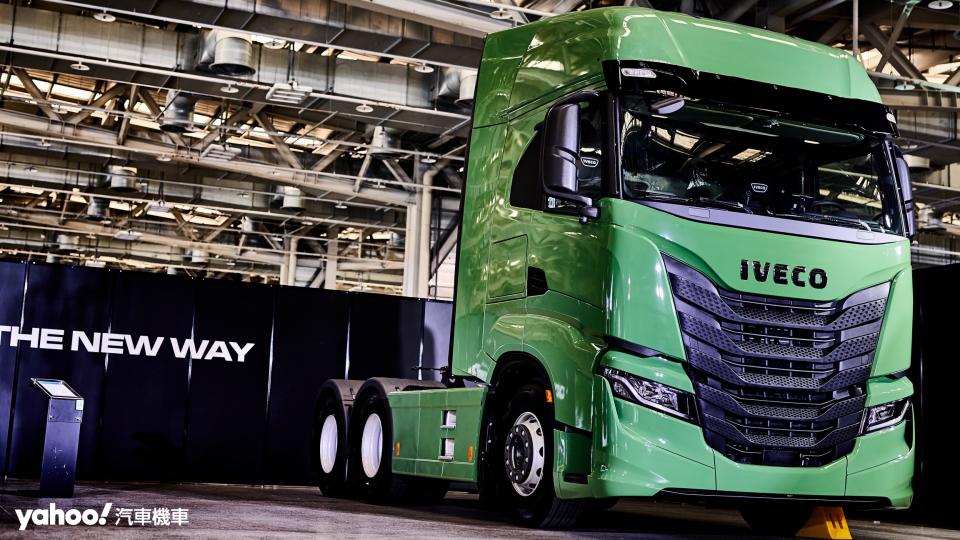 2023 IVECO S-Way系列拖車頭正式導入！35噸、43噸智慧重卡舒適安全新選擇！