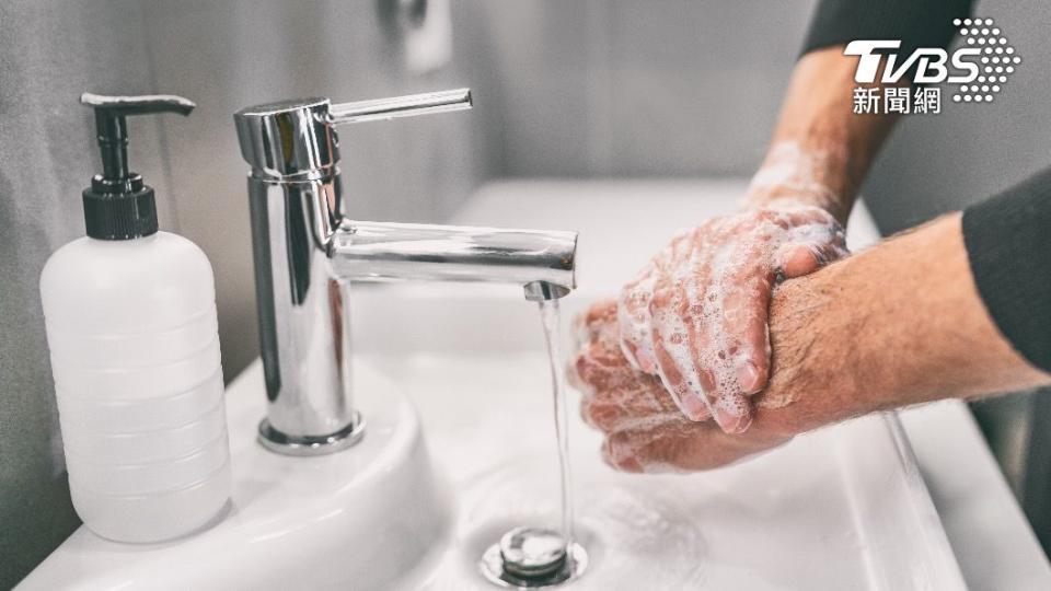 勤洗手可以有效預防腸病毒。（示意圖／shutterstock達志影像）