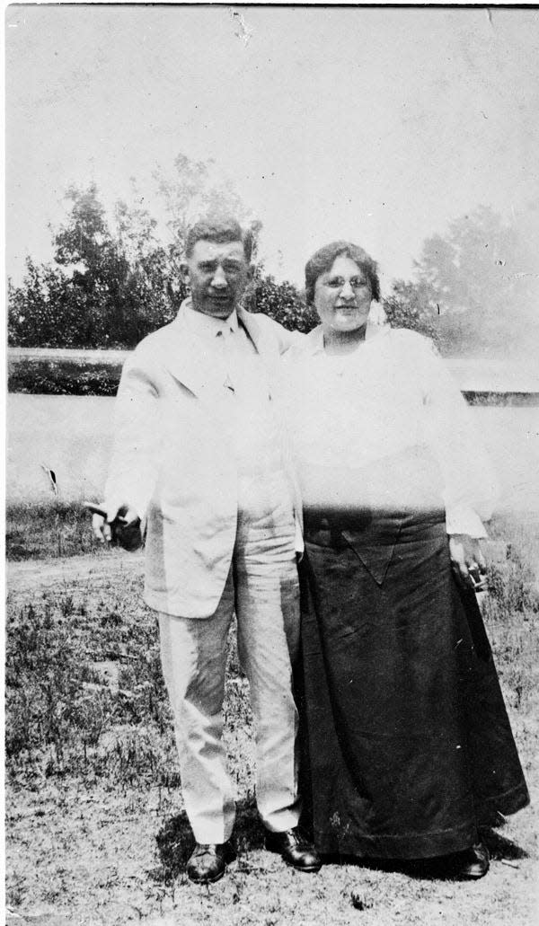 Sam and Jennie Mendelson at Pear Grove in this undated photo in the state archives.
