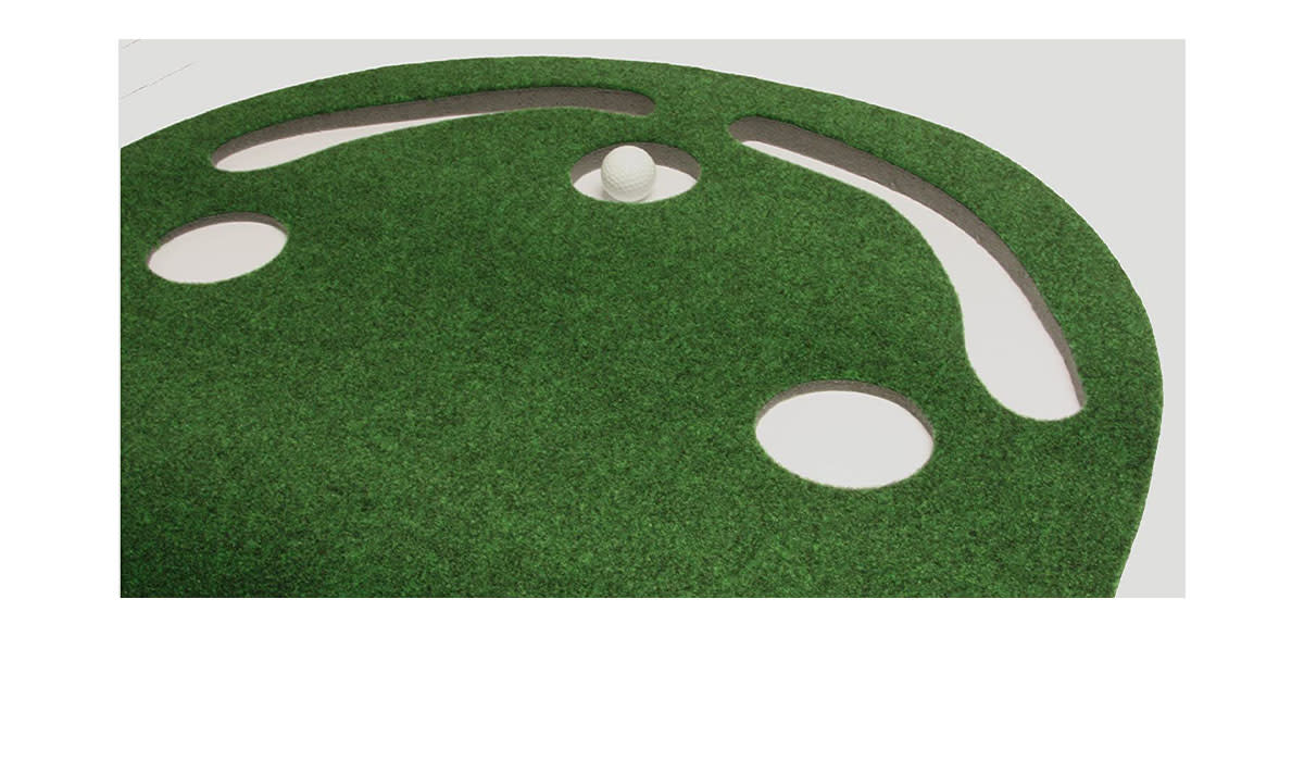 Putting Green 2 (Photo: Amazon)