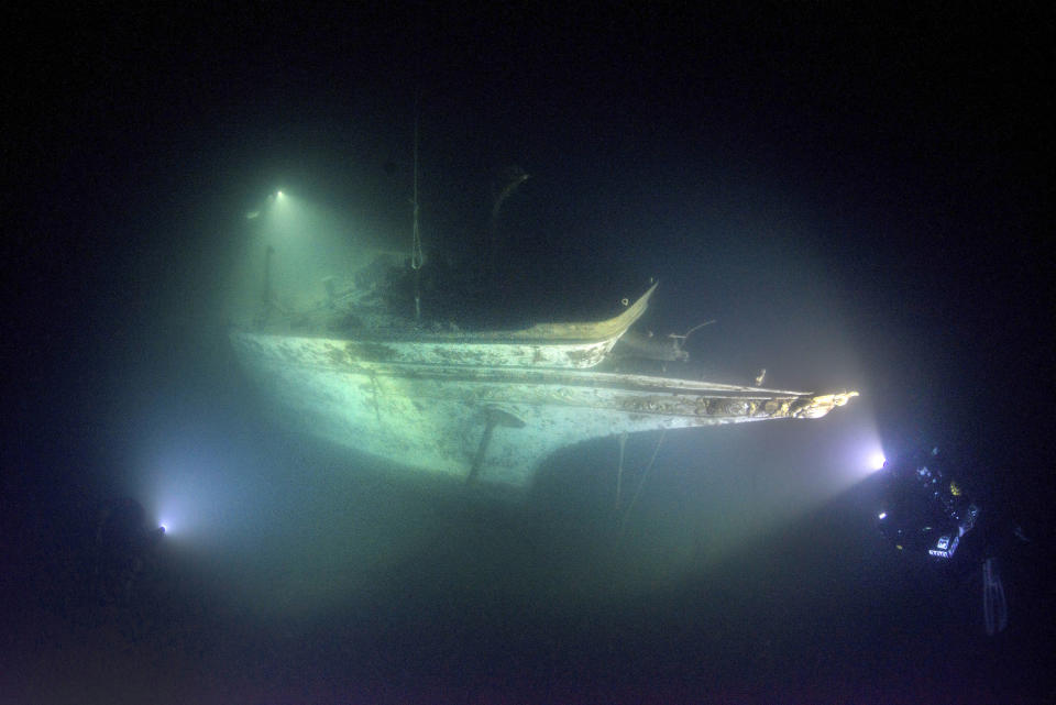 <p>“I’ve never seen anything like it in all my years of shipwreck diving. For me it was almost surreal being there. I’d dreamed of seeing this shipwreck and it took years of experience both in diving and photography to be able to safely capture the images I saw in my mind.” (Photo: Becky Kagan Schott/Caters News) </p>