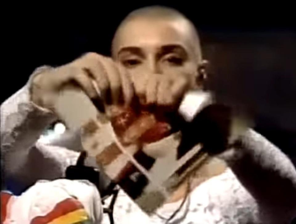 Sinead O’Connor on ‘Saturday Night Live’ in 1992 (NBC/Youtube)