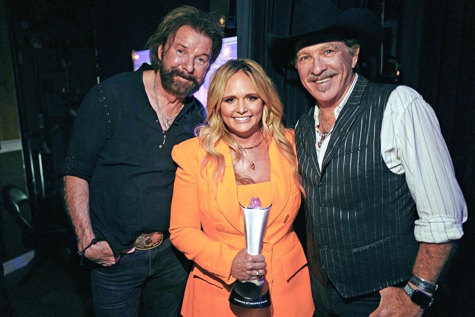 NASHVILLE, TENNESSEE - AUGUST 24: (L-R) Ronnie Dunn, Miranda Lambert, and Kix Brooks attend the 15th Annual Academy of Country Music Honors at Ryman Auditorium on August 24, 2022 in Nashville, Tennessee. (Photo by John Shearer/Getty Images for ACM)