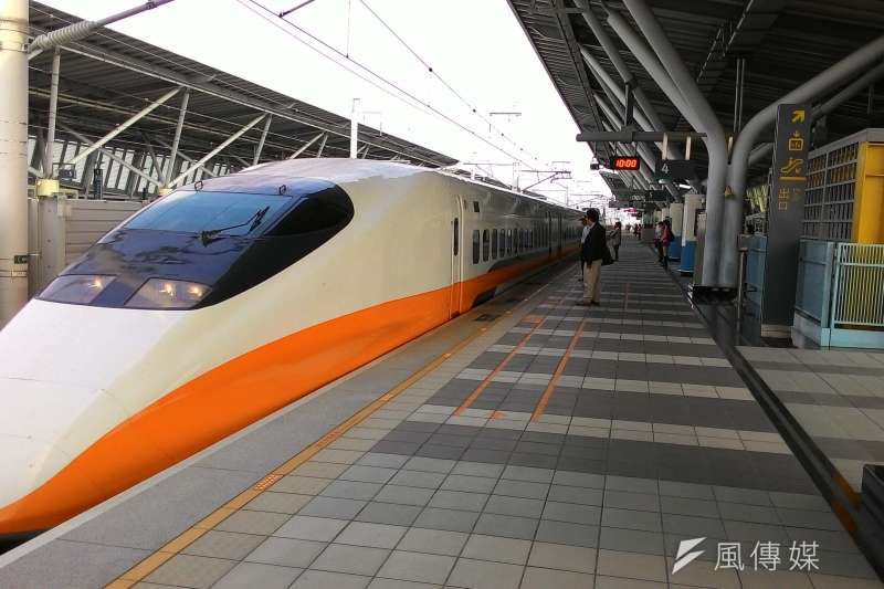 桃園機場捷運通車後，旅客搭乘高鐵至桃園站，轉乘接駁更加便利。（圖／賴元煌攝）
