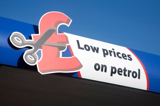 Fuel price war looms with supermarket price cuts