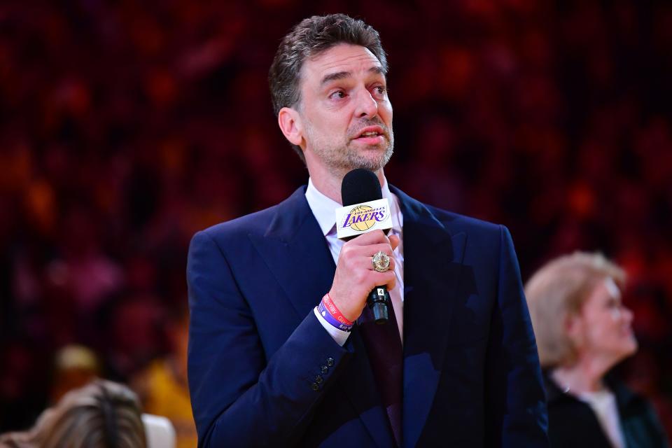 Pau Gasol speaks during his jersey retirement ceremony.