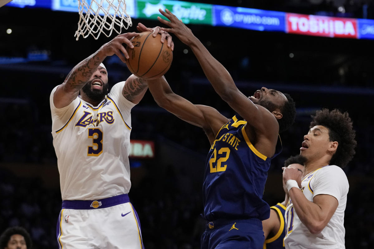 Les Lakers perdent face aux Warriors après la sortie d’Anthony Davis avec une contusion oculaire