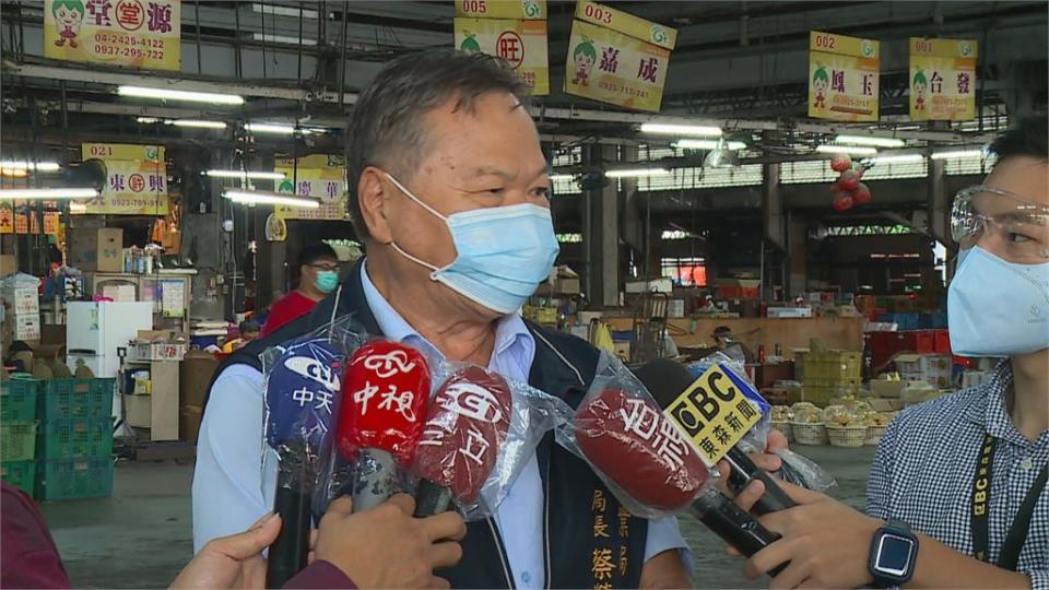 北農群聚　各果菜市場繃緊神經　台中市場連兩日快篩　彰化設置「貨櫃快篩站」