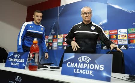 Football Soccer - Leicester City Press Conference & Training - Ramon Sanchez Pizjuan Stadium, Seville, Spain - 21/2/17 Leicester City's Jamie Vardy and Leicester City manager Claudio Ranieri during the press conference Action Images via Reuters / John Sibley