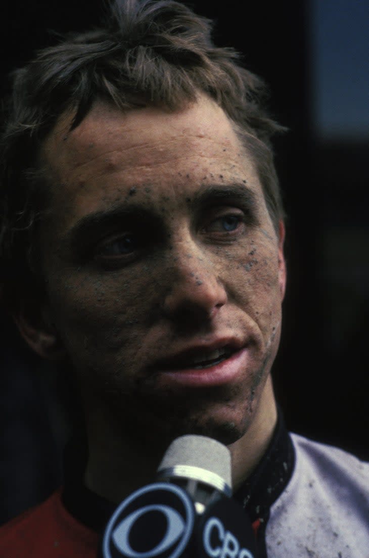 <span class="article__caption">An iconic image of Lemond after Paris-Roubaix.</span> (Photo: NUTAN/Gamma-Rapho via Getty Images)