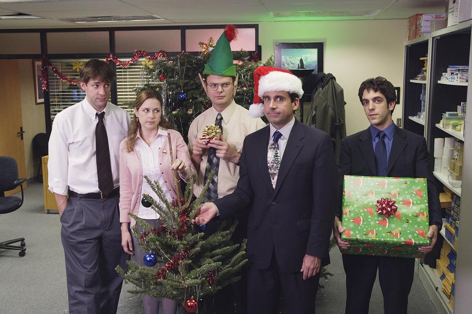 How The Office 's First Christmas Episode Helped Save the Show from