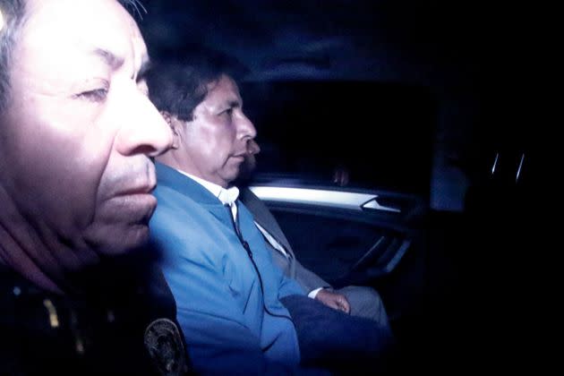 El expresidente peruano Pedro Castillo en su traslado a prisión 