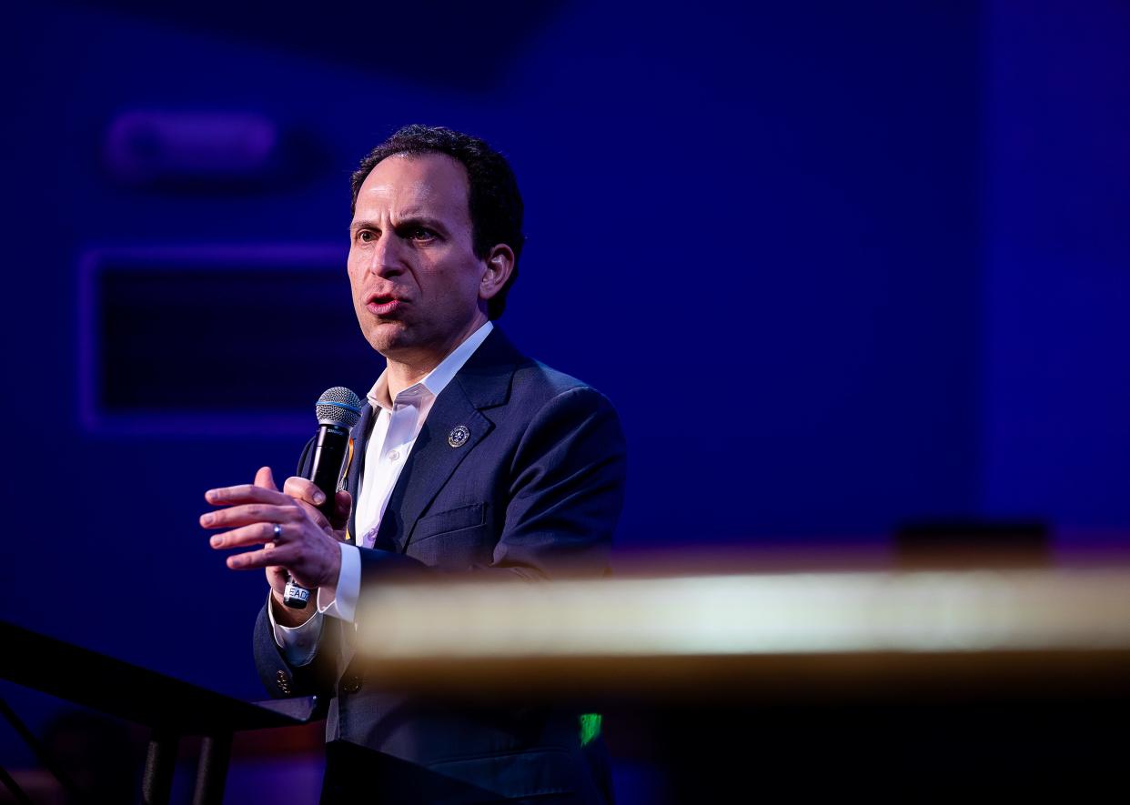 Louisville Mayor Craig Greenberg speaks about preventing gun violence during the 'Night of Remembrance' for the 2023 victims of gun violence in Louisville on Jan. 5, 2024. The event was held at Bates Memorial Baptist Church.