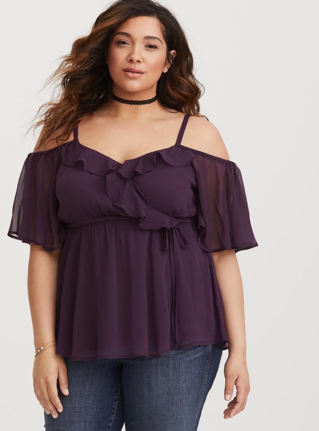 How to wear summer's off-the-shoulder top trend when you have big