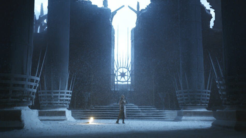 Daenerys had a vision of the Iron Throne in Game of Thrones season 2