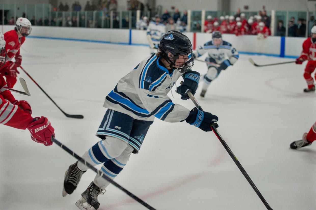 Franklin High School hockey player junior Ben Paterson skates against Catholic Memorial at Pirelli Arena, Jan. 27, 2023.