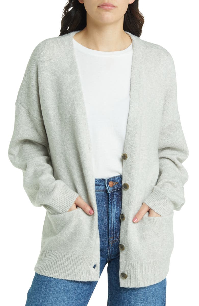 Clean Oversize Cardigan